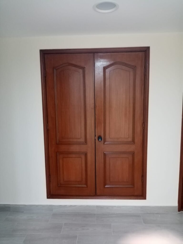 أصباغ الأخشاب – أفضل أنواع الصبغات لتشطيب احترافي وحماية فعالة - 60624830